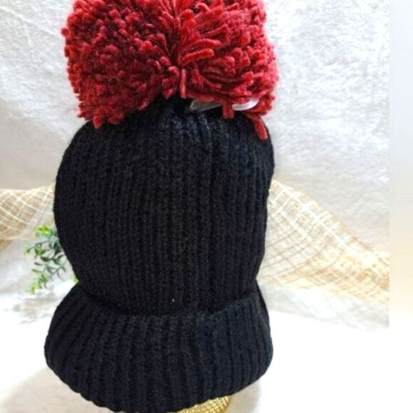 Quagga Jumbo Pom Beanie Sustainable Green Label - Picture 5 of 7